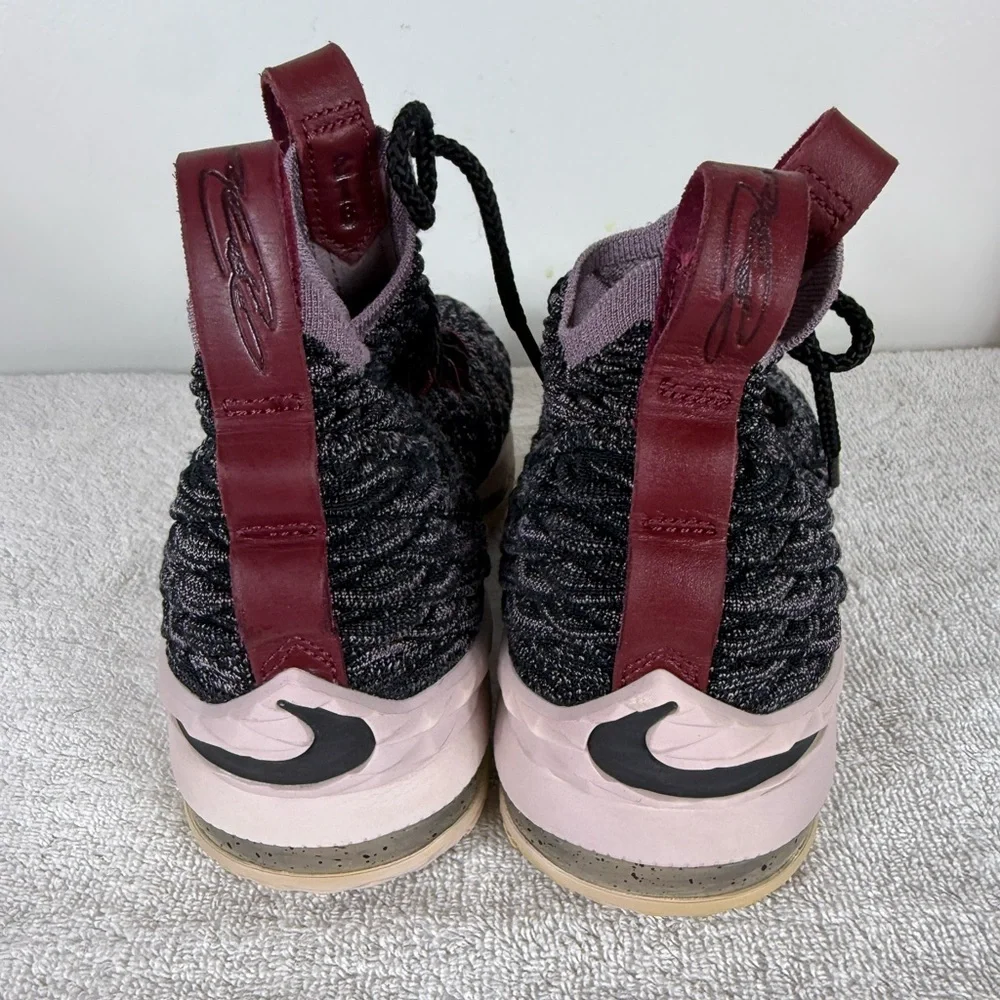 Nike Lebron XV Pride of Ohio‎ Sneakers Youth 4.5 Unisex Athletic Basketball
